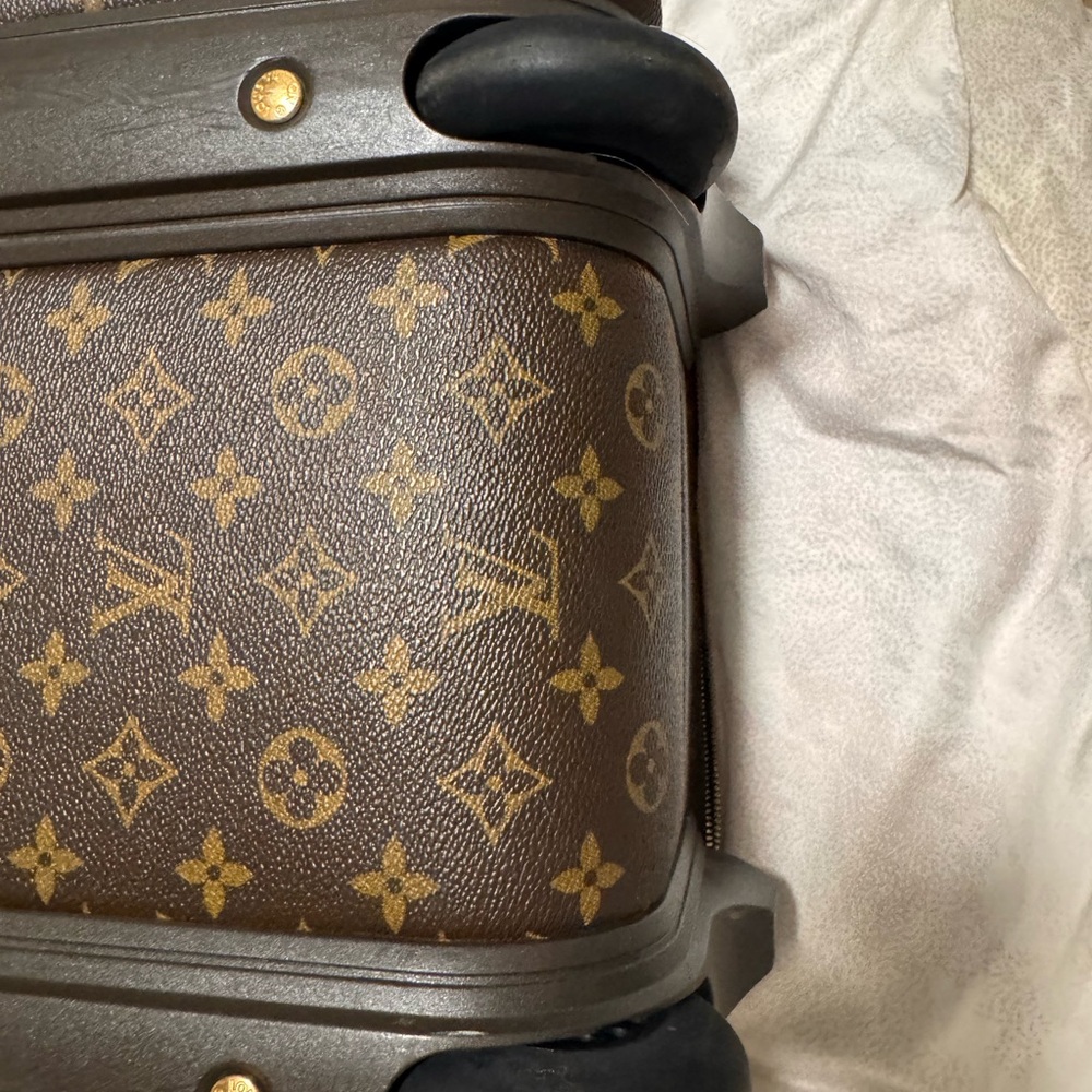 Louis Vuitton Monogram Canvas Brown & Tan Travel Bag 50 - Picture 6 of 13